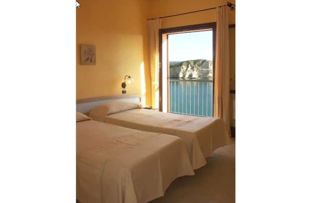 Felix Hotels - Hotel La Baja Santa Caterina Di Pittinuri  Eksteriør billede