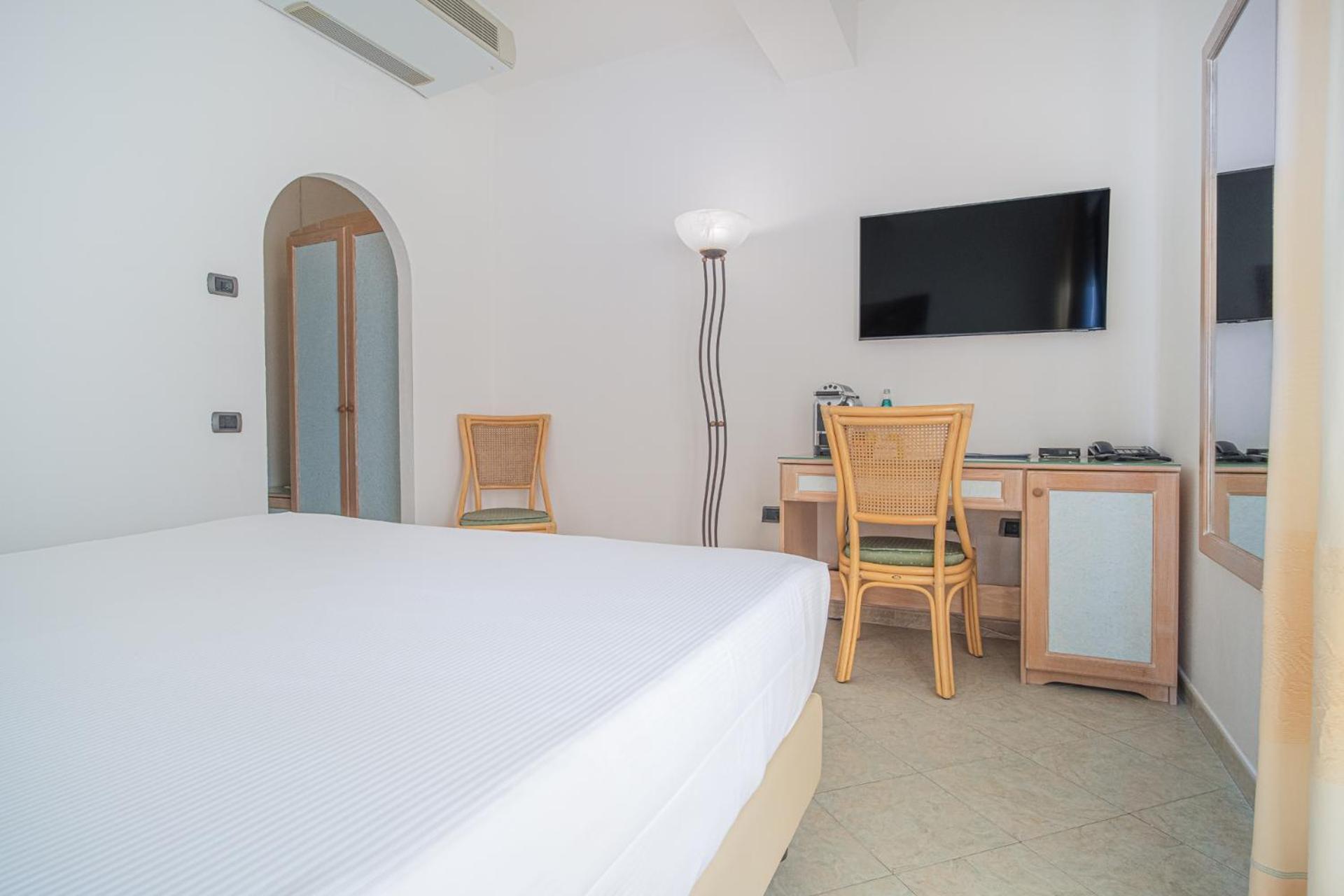 Felix Hotels - Hotel La Baja Santa Caterina Di Pittinuri  Eksteriør billede